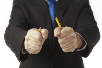 Azərbaycanda ləğv edilən şirkət səhmdarlarına – MÜRACİƏT EDİB