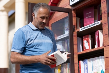 “Kitab köşkü” – “AzerGold”dan daha bir maarifləndirici layihə - FOTOLAR | FED.az