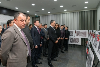 “AzerGold” QSC-də 20 Yanvar hadisələrinə həsr olunmuş fotosərgi təşkil olunub