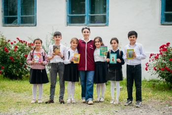 Фонд Red Hearts поддержал проект по продвижению книги и чтения | FED.az