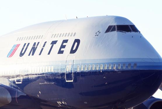 Авиакомпания United Airlines временно приостановила вылеты по всему миру
