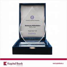 Kapital Bank 4 nominasiyada qalib oldu | FED.az