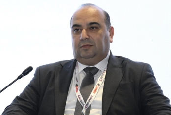 Tofiq İslamov vəzifəsindən azad olundu