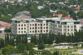 Azərbaycanda 9 milyon manata hotel satılır - FOTOLAR | FED.az