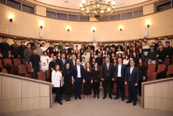 Руководство AccessBank отметило День молодежи вместе со студентами Бакинской высшей школы нефти