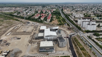İlham Əliyev Yevlax Olimpiya İdman Kompleksində görülmüş işlərlə tanış olub | FED.az