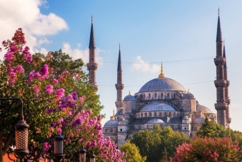 Турцию могут закрыть для туристов из-за коронавируса