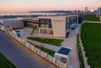 Bakı Fransız Liseyi Təhsil Kompleksi kreditorlarına müraciət edib