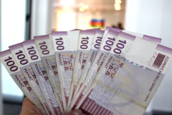 Qarşıdakı 5 ildə Azərbaycanda orta maaş 300 manat artacaq- RƏSMİ PROQNOZ
