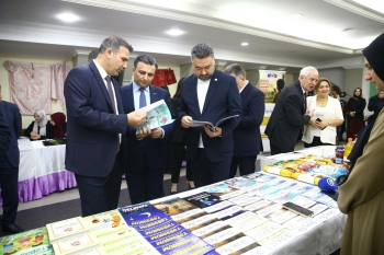 “Bir uşağın sabahına işıq ol!” şüarı ilə 22-ci Ənənəvi Xeyriyyə Sərgisi keçirilib – [red]FOTOLAR [/red] | FED.az