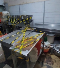 "8-ci km" bazarında quş kəsimi yeri bağlandı - FOTOLAR | FED.az