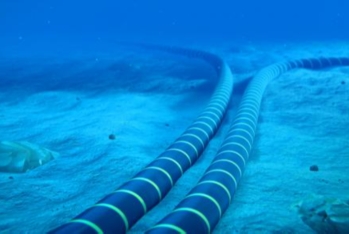 Azərbaycan və Qazaxıstan Xəzərin dibi ilə fiber-optik kabel xəttin çəkilişini bu ay başa çatdıracaq