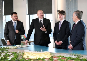 Əliyev və Mirziyoyev 3 milyard dollar yatırılmış “Sea Breeze”də - FOTOLAR | FED.az