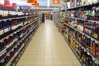 Alkoqollu içkilərin minimum qiymətinə dair qanunvericiliyə təklif edilən dəyişikliyin səbəbi məlum olub