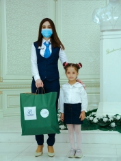 TuranBank и волонтеры ASAN осчастливили детей | FED.az