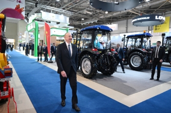 Prezident İlham Əliyev “InterFood Azerbaijan” və “Caspian Agro” sərgiləri ilə tanış olub - FOTOLAR | FED.az