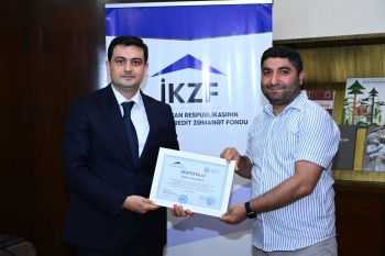 İKZF media nümayəndələri üçün təlim keçirib - FOTOLAR | FED.az