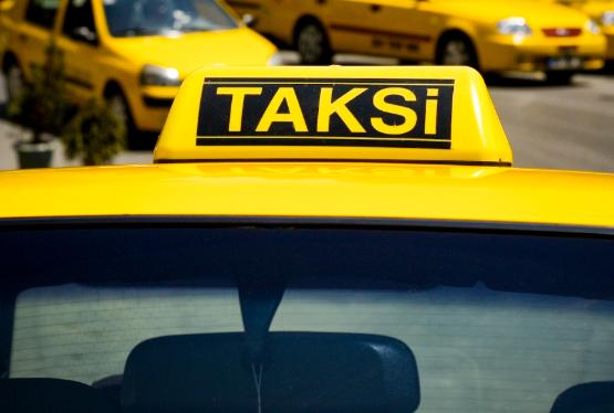 Taksi ilə İstanbula!