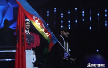 İrəvanda Azərbaycan bayrağı yandırılıb – RƏSMİ BAKIDAN ETİRAZ - VİDEO | FED.az
