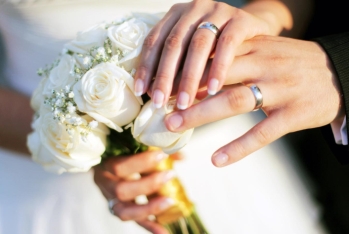 Azərbaycanda yeni evlənənlərə dövlət hansı güzəştləri edir?