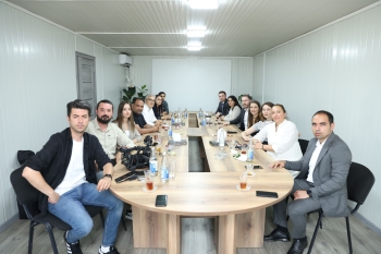 Bakıda səfərdə olan Türkiyə jurnalıstləri Azərbaycanın işgüzar imkanları ilə tanış olublar | FED.az