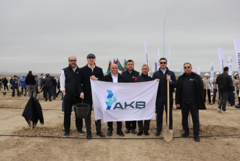 Azərbaycan Kredit Bürosunun kollektivi ağacəkmə aksiyasında - İŞTİRAK EDİB