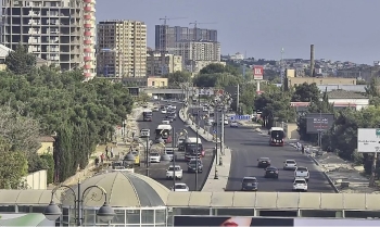 Tıxaca səbəb olan 8 Noyabr prospektindəki məhdudiyyət aradan qaldırıldı | FED.az