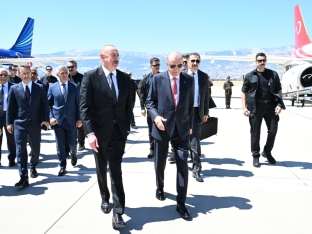 İlham Əliyev Türkiyəyə işgüzar səfərə gəlib | FED.az