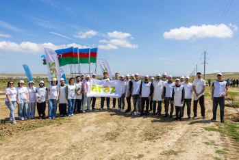 “Araz” supermarketlər şəbəkəsi ağacəkmə aksiyası keçirib - FOTOLAR