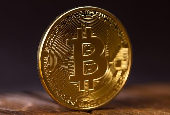 Bitcoin 9 min dollara yaxınlaşdı – QİYMƏTLƏR