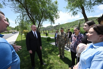 Prezident Laçının Sus kəndinə köçmüş sakinlərlə görüşüb - FOTOLAR[b][red] - YENİLƏNİB[/red][/b] | FED.az