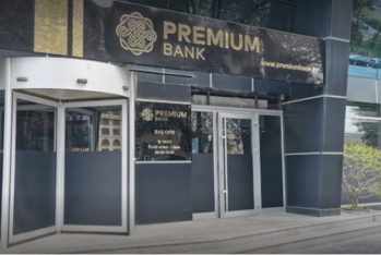 "Premium Bank"ın sədri vəzifəsindən ayrılıb