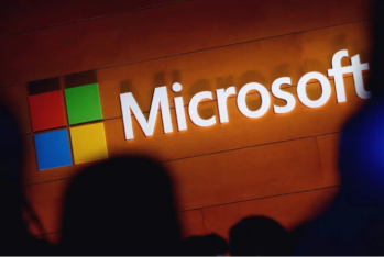 Microsoft 60 000 işçisinə könüllü işdən çıxmağı təklif edib