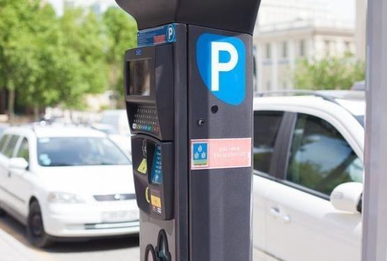 Paytaxtda 11 əsas küçədə parklanma qadağan edilir