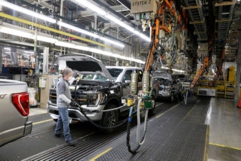"Ford" süni intellektin gözlənilən nəticəni verməməsinə görə yüzlərlə işçini geri qaytarıb
