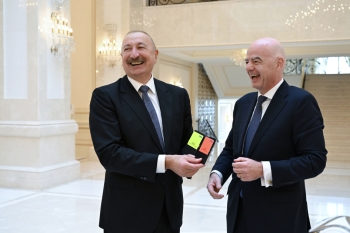 İlham Əliyev FIFA-nın prezidentini qəbul edib - FOTOLAR | FED.az