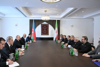 İlham Əliyevlə Pezeşkianın görüşü keçirilir - FOTO