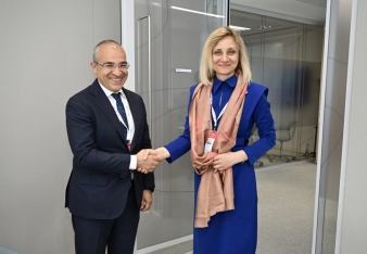 İqtisadiyyat naziri Londonda bir sıra görüşlər keçirib - FOTOLAR | FED.az