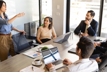 “Sabunçu Bazarı”nın rəhbərliyi yenidən seçiləcək - TOPLANTI