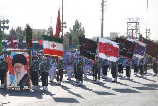 İranda hərbi paradda terror - ÇOXLU SAYDA ÖLƏN VAR