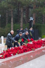 Коллектив AZAL почтил память общенационального лидера Гейдара Алиева | FED.az