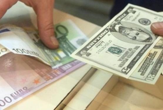 Türkiyədə dollar 6 lirəyə düşür

 