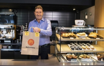 "McDonald's" prezidenti qalmaqala görə vəzifəsini - TƏRK EDİB