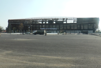 Gəncə stadionunda işləyənlər "Green Service LTD"dən əmək haqlarını ala bilmirlər - VİDEO