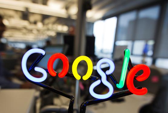 "Google"ın gəliri rekord qırdı - GÜNƏ 102 MİLYON DOLLAR QAZANC