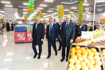 Veysəloğlu Şirkətlər Qrupu Naxçıvanda silsilə market açılışlarını davam etdirir -[red] FOTOLAR[/red] | FED.az