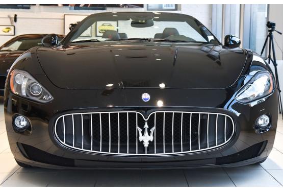 Yüzlərlə “Maserati” birdən yandı