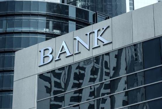 Qeyri-faiz gəlirləri ən çox və az olan banklar – RENKİNQ (1.10.2018)