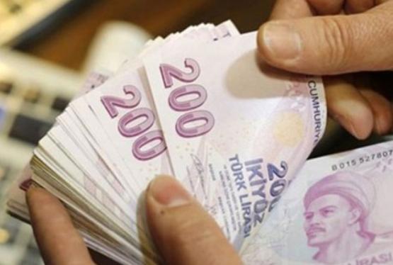 Türkiyədə dollar son 10 gündə ən yüksək həddə çatdı  - QİYMƏT