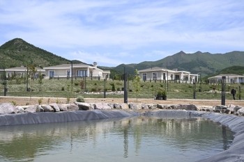 Laçında dağın zirvəsində kurort kompleksi - SPA zonası, hovuzlar, fitnes, sauna, hamam, restoran | FED.az